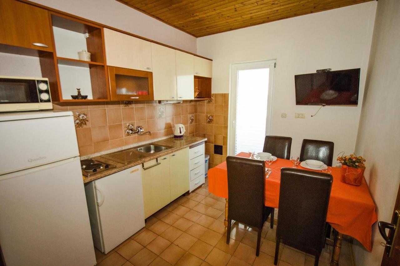 Villa Nedo Baška Voda Exteriör bild