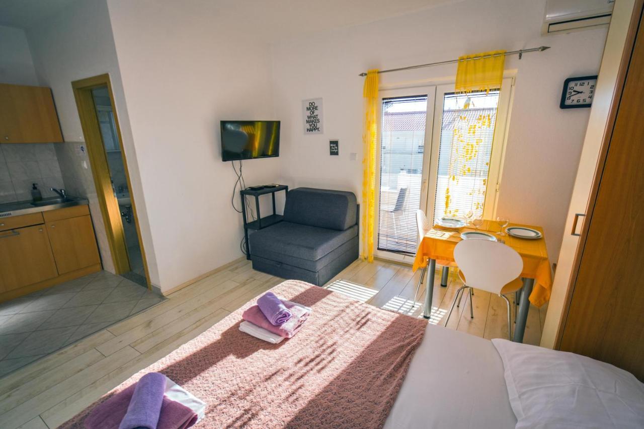 Villa Nedo Baška Voda Exteriör bild
