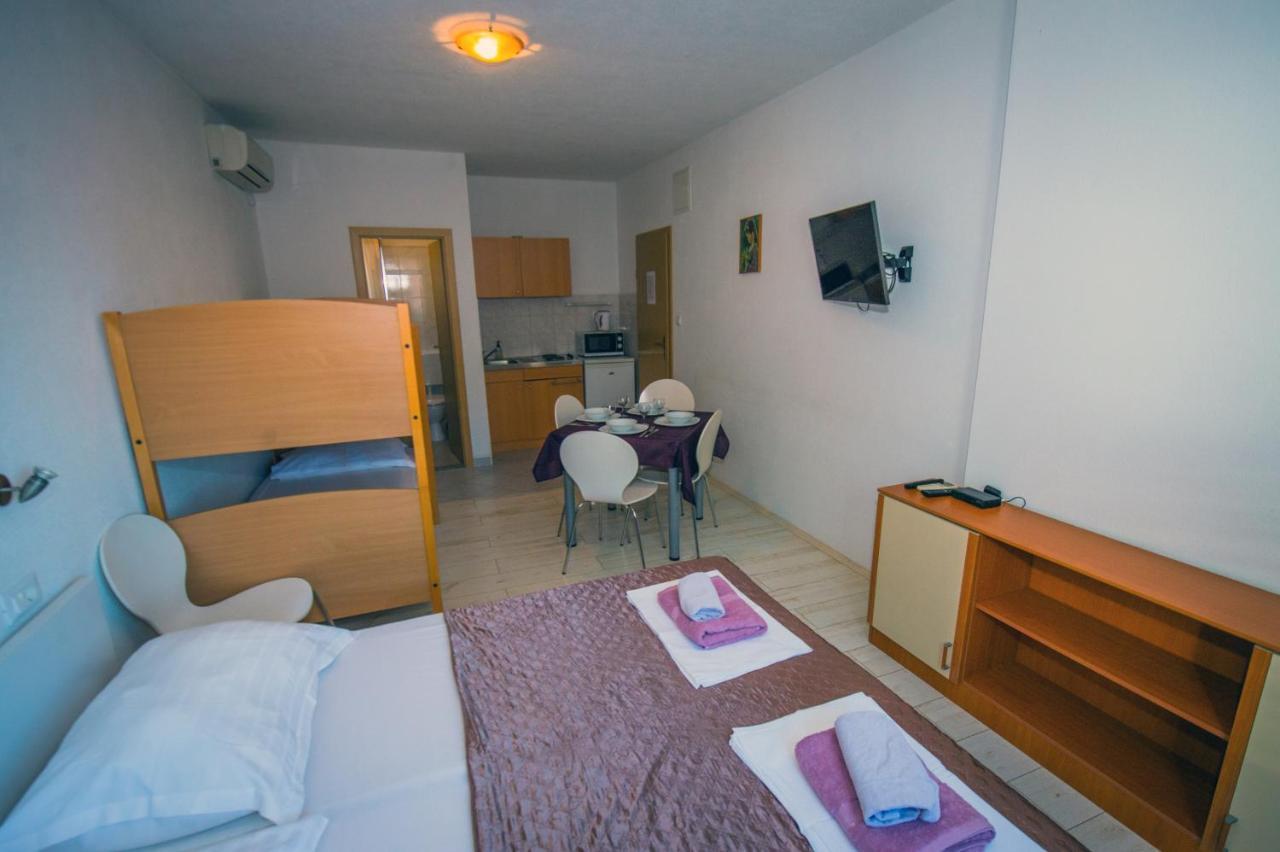 Villa Nedo Baška Voda Exteriör bild