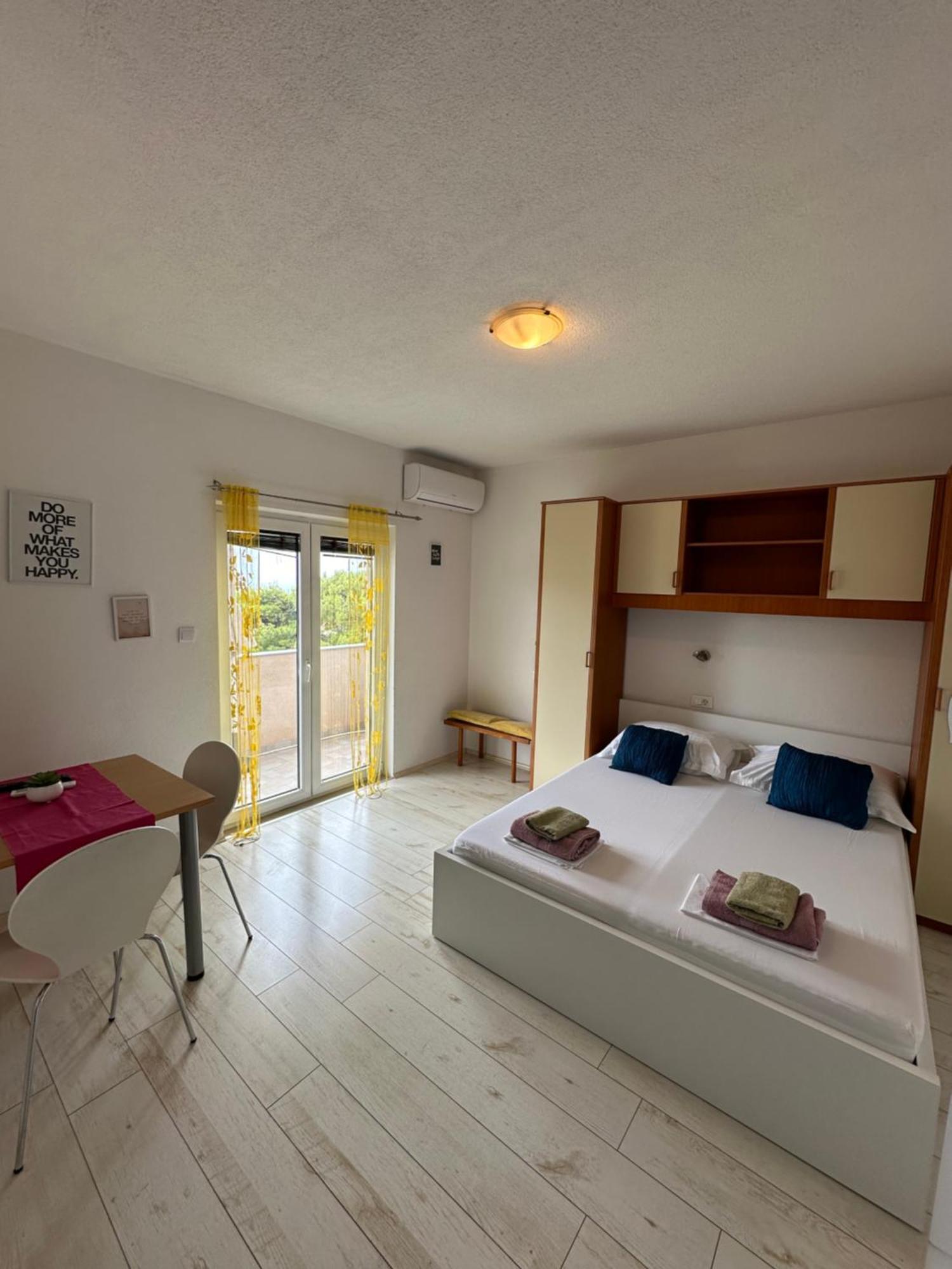 Villa Nedo Baška Voda Exteriör bild