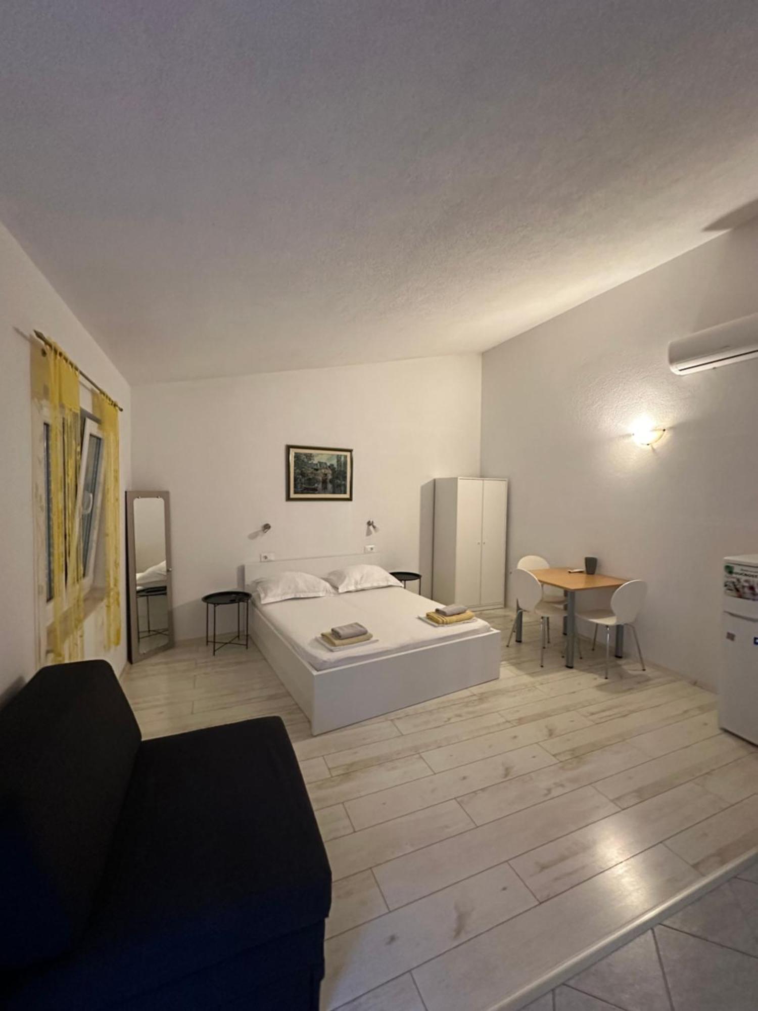 Villa Nedo Baška Voda Exteriör bild