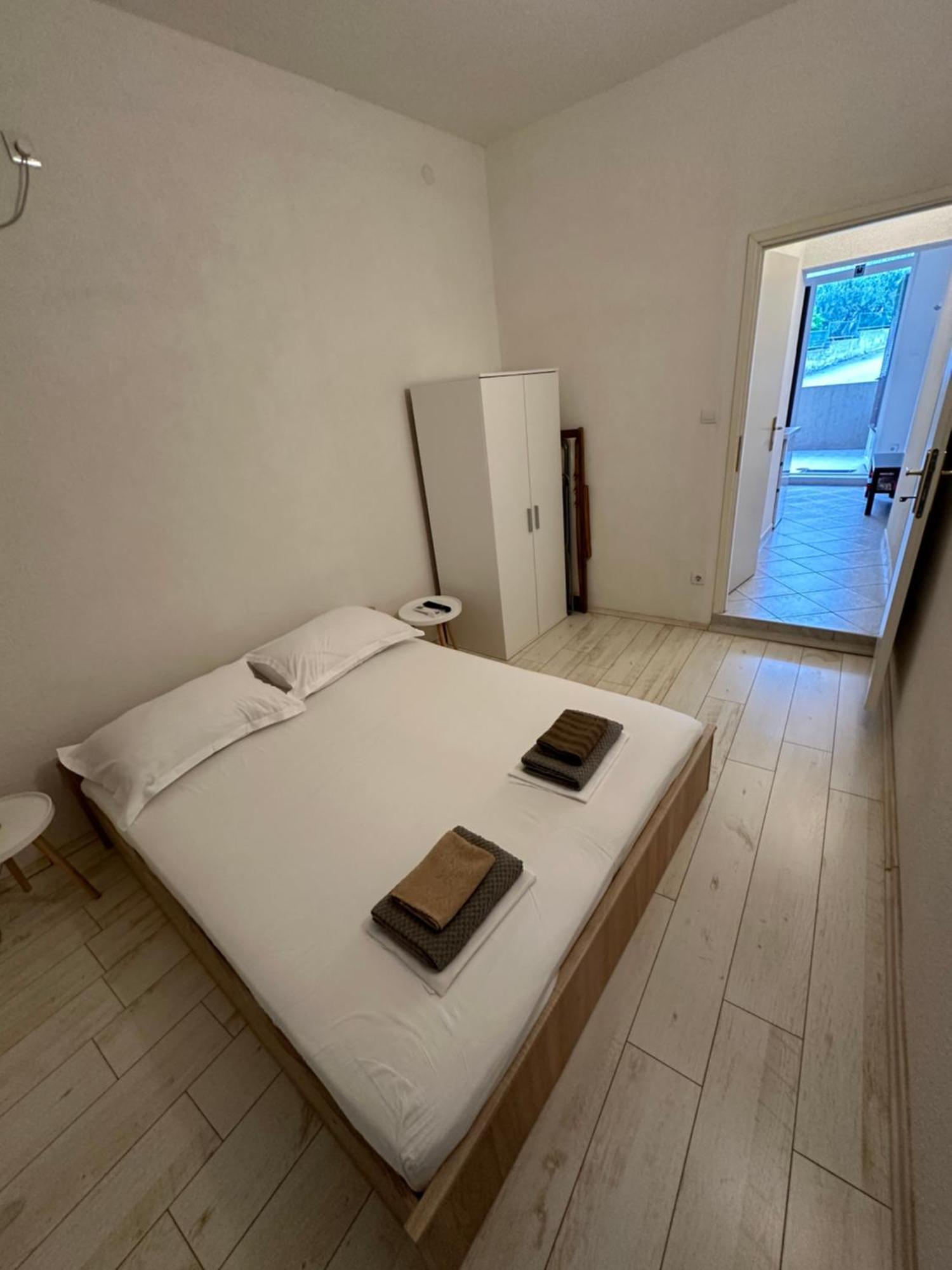 Villa Nedo Baška Voda Exteriör bild